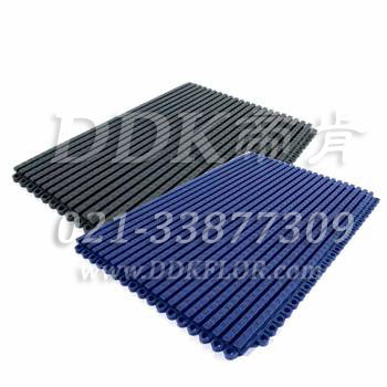 灰色和藍色各一樣板圖片,帝肯(DDK)_9900_337（浴室地面防滑材料） 效果圖，工業用格柵地墊,浴室pvc格柵地板,柵格地墊,排水地墊,pvc防水地墊,塑膠透水地板,衛生間地板隔水墊,衛生間地墊,衛浴防滑墊,衛生間防水地墊,衛生間防滑地墊,衛生間防滑墊,衛生間地膠,漏水地墊,漏水地膠,排水防滑墊,排水地板,疏水墊,疏水板,疏水磚,疏水防滑地墊,疏水防滑墊,耐油耐水地墊,漏水防滑墊,疏水地墊,疏水地毯,疏水地席,浴室防滑疏水磚,透水地墊,透水地板膠墊,透水防滑塑膠地墊,防水地墊,防水地毯,防水地膠墊,防水墊,防水防滑墊,防滑隔水墊,隔水地墊,隔水地板,隔水材料,泄水型地板磚,PVC拼接地墊,塑料拼接地板,拼接式防滑墊,拼接式地墊,拼裝地墊,拼裝地膠,防滑拼墊,泳池地膠,泳池防滑地墊,泳池防滑地毯,洗手間地墊,洗手間防滑地毯,洗手間防滑墊,洗浴防滑墊,洗澡間防滑墊,游泳池地墊,游泳池防滑地膠,游泳池防滑墊,游泳館防滑墊,浴池防滑地墊,浴池防滑墊,浴室防滑地墊,浴室防滑地磚,浴室防滑地膠,浴室防滑墊,浴室地墊,浴室地板,浴室地板磚,浴室地毯,浴室地磚,浴室墊,淋浴房防滑墊