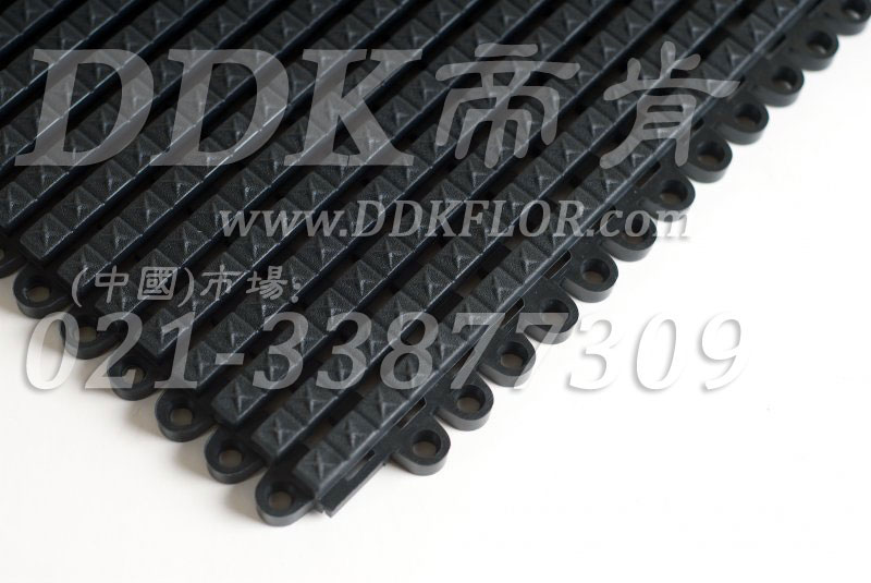 黑色(1)樣板圖片,帝肯(DDK)_9900__9979(工廠倉庫車間地面材料)效果圖 黑色(1)樣板圖片,帝肯(DDK)_9900__9979(工廠倉庫車間地面材料)效果圖,工業用格柵地墊,柵格地墊,工業地墊,工業防滑墊,工業防滑地墊,工業走道地墊,pvc工業地板,工廠防滑地墊,工廠防滑墊,廠房地膠,廠房防滑地膠,耐重壓地墊,耐重壓地板,重型防滑耐油墊,pvc承重地板,抗壓地墊,耐壓地板,耐壓耐磨地毯,耐油地墊,耐油耐水地墊,耐油防滑地墊,耐油防滑墊