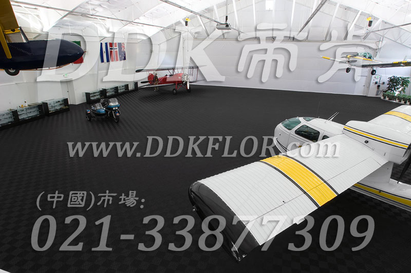 私人飛機停機坪做法（3）_黑灰色私人飛機庫停機地面地板樣板圖片,帝肯(DDK)_8100_2267（私人飛機庫地面地板材料做法）效果圖,私人飛機停機坪,機場地面設備,飛機場地板,飛機地面設備,航空地面設備