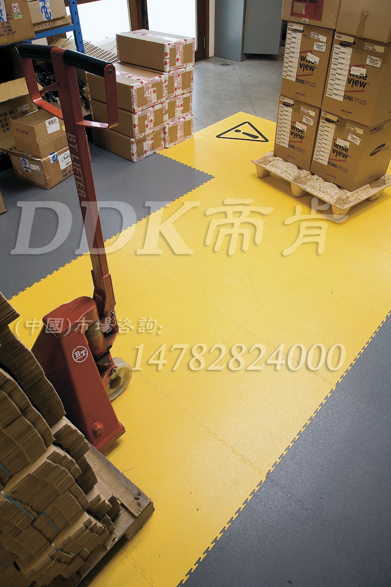 【庫房地膠】庫房地板鋪什么最好？耐臟耐磨多色可定制的庫房地膠樣板圖片,帝肯(DDK)_2000_7850（倉庫及庫房地面耐磨材料）效果圖，倉庫地板,倉庫地墊,倉庫塑膠地板,倉庫防潮地膠,冷庫地板,冷凍庫防滑墊,冰庫地墊,庫房塑膠地板,庫房地膠墊,庫房地磚,庫房地板,工業地板,工業地板膠,工業地板革,pvc工業地板,工廠車間地板革,工廠車間地膠,工廠車間地坪保護地板,無塵車間地板,車間地貼,車間pvc地板,車間地坪,車間地墊,車間地板,車間地板磚,車間橡膠地板,車間用地板膠,車間地板防護墊,車間地面膠皮,車間防砸地板,車間塑膠地板,食品車間地板,維修車間地板,工廠塑膠地板,工廠地膠,工廠地板,工廠地板膠,工廠用塑料地板,廠房地板材料,廠房塑膠地板,廠房防滑地膠,工業pvc地板,工業地磚,工業地膠,工業塑膠地板,工業橡膠地板,工業防滑地板,重型地板,耐重壓地板,耐重壓地墊,承重地磚,承重地膠墊,pvc承重地板,抗壓地板,抗壓地墊,耐壓地板,耐壓地磚,耐壓地膠